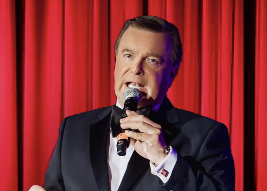 David Alacey as Frank Sinatra